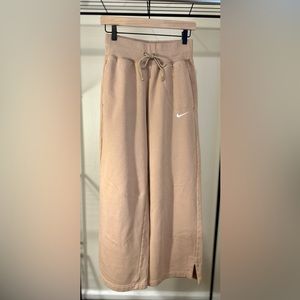 Nike Fleece Wide Leg Sweatpants